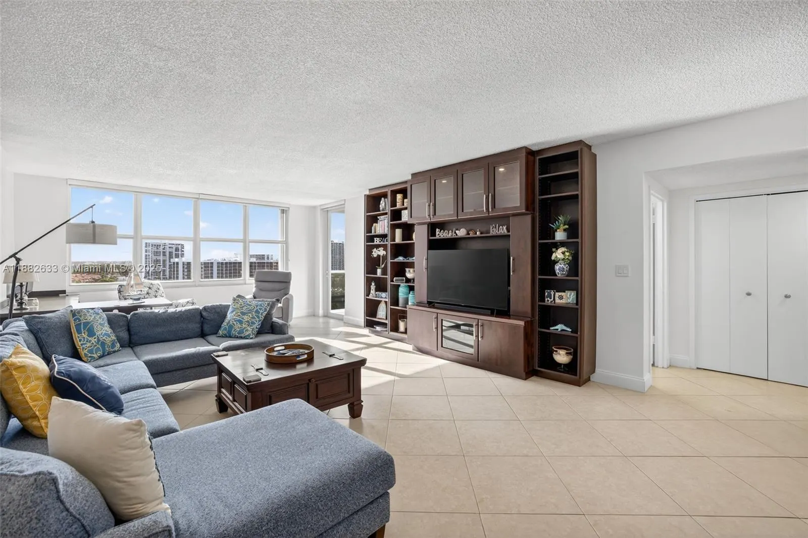 3725 S Ocean Dr, #1127