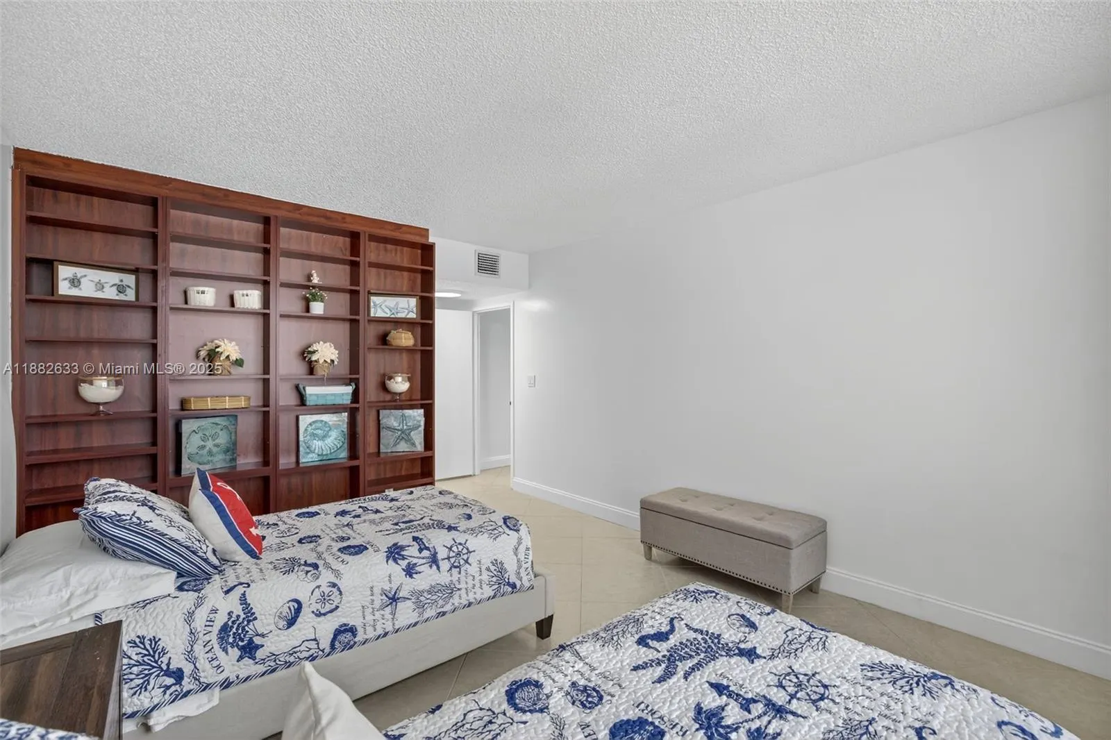 3725 S Ocean Dr, #1127