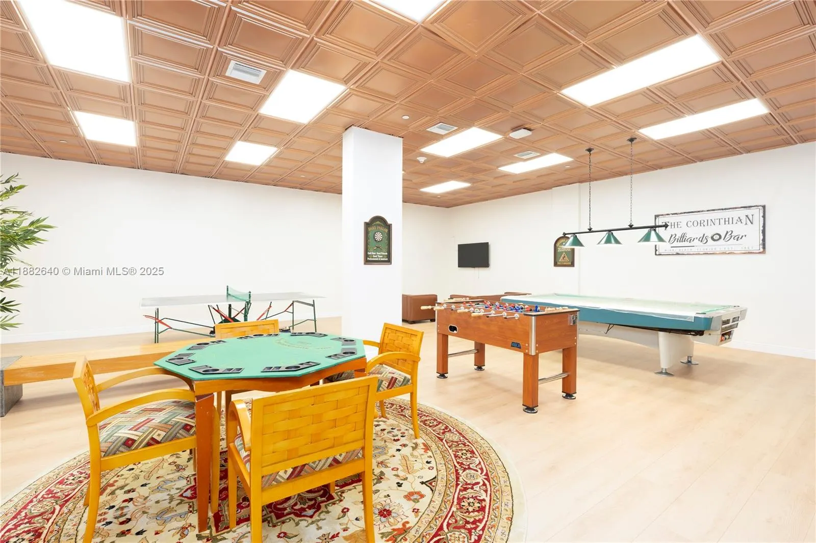 5825 Collins Ave, #7D