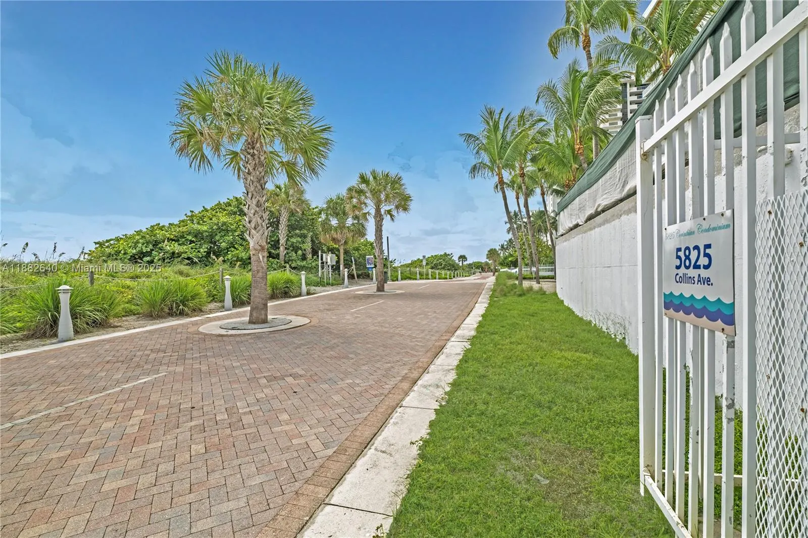 5825 Collins Ave, #7D