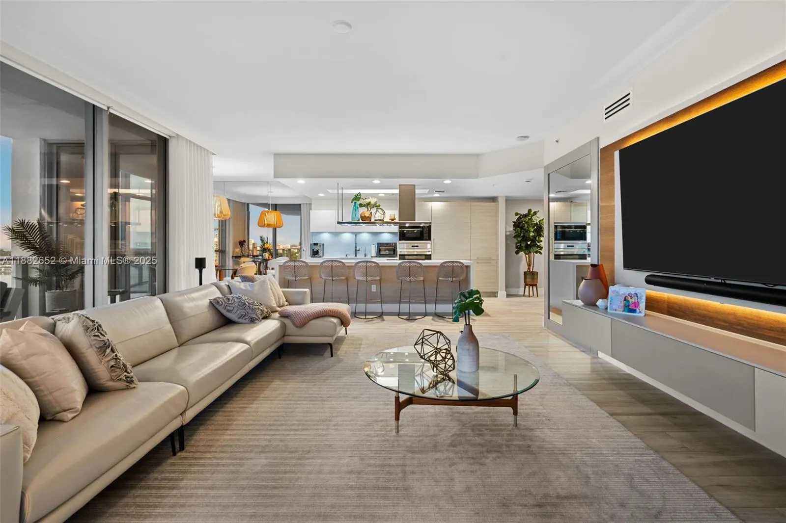 17301 Biscayne Blvd, #1510