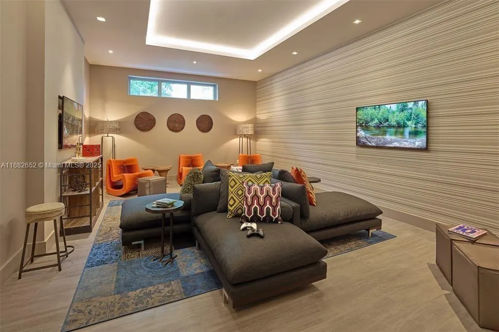 17301 Biscayne Blvd, #1510