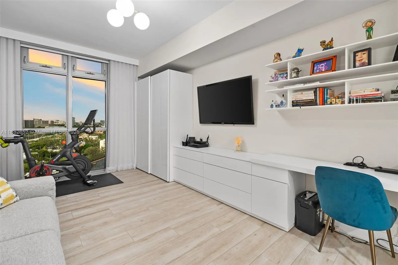 17301 Biscayne Blvd, #1510