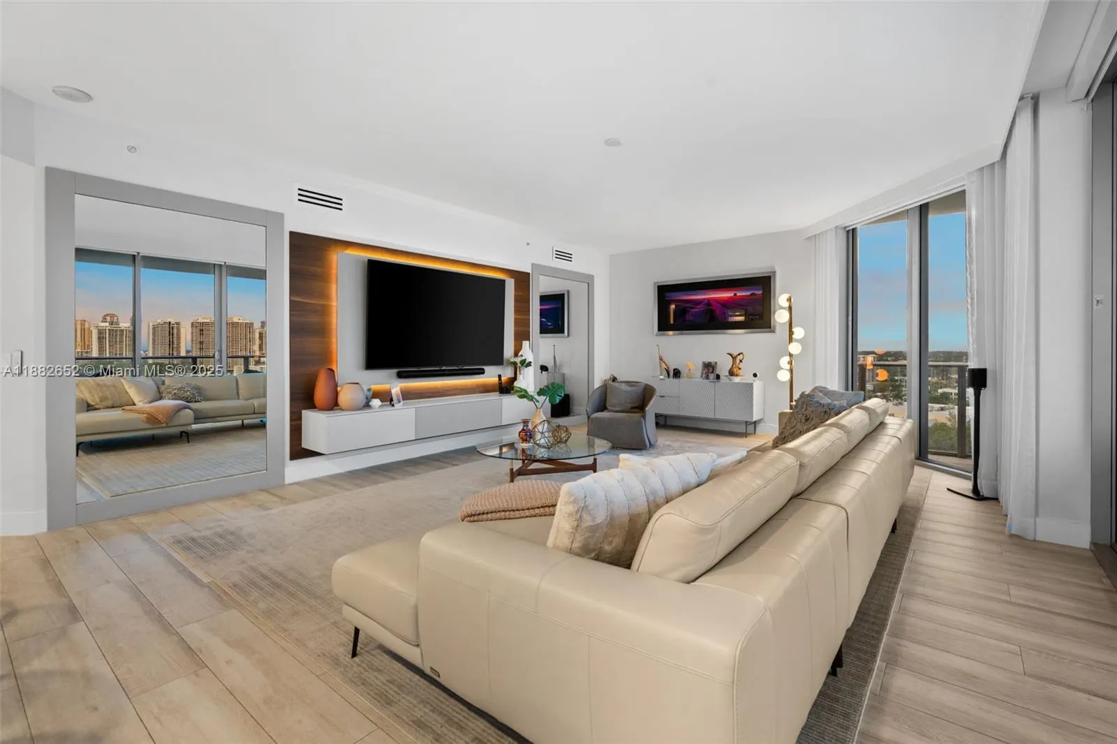 17301 Biscayne Blvd, #1510