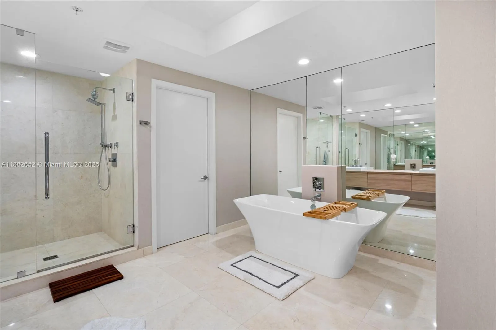 17301 Biscayne Blvd, #1510
