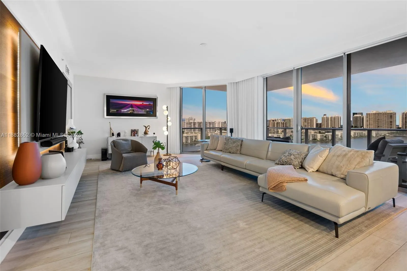 17301 Biscayne Blvd, #1510