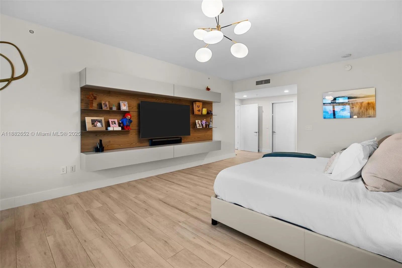 17301 Biscayne Blvd, #1510