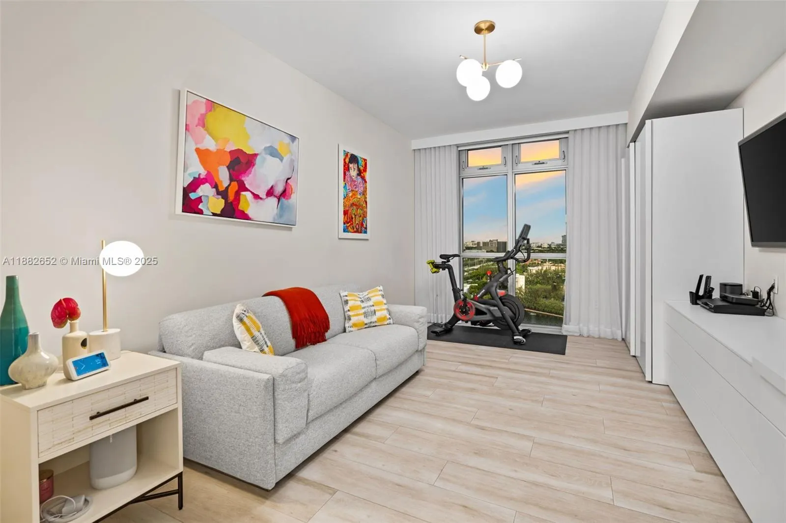17301 Biscayne Blvd, #1510