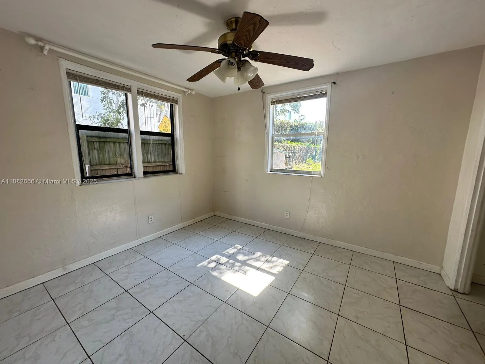 2202 Van Buren St, #1