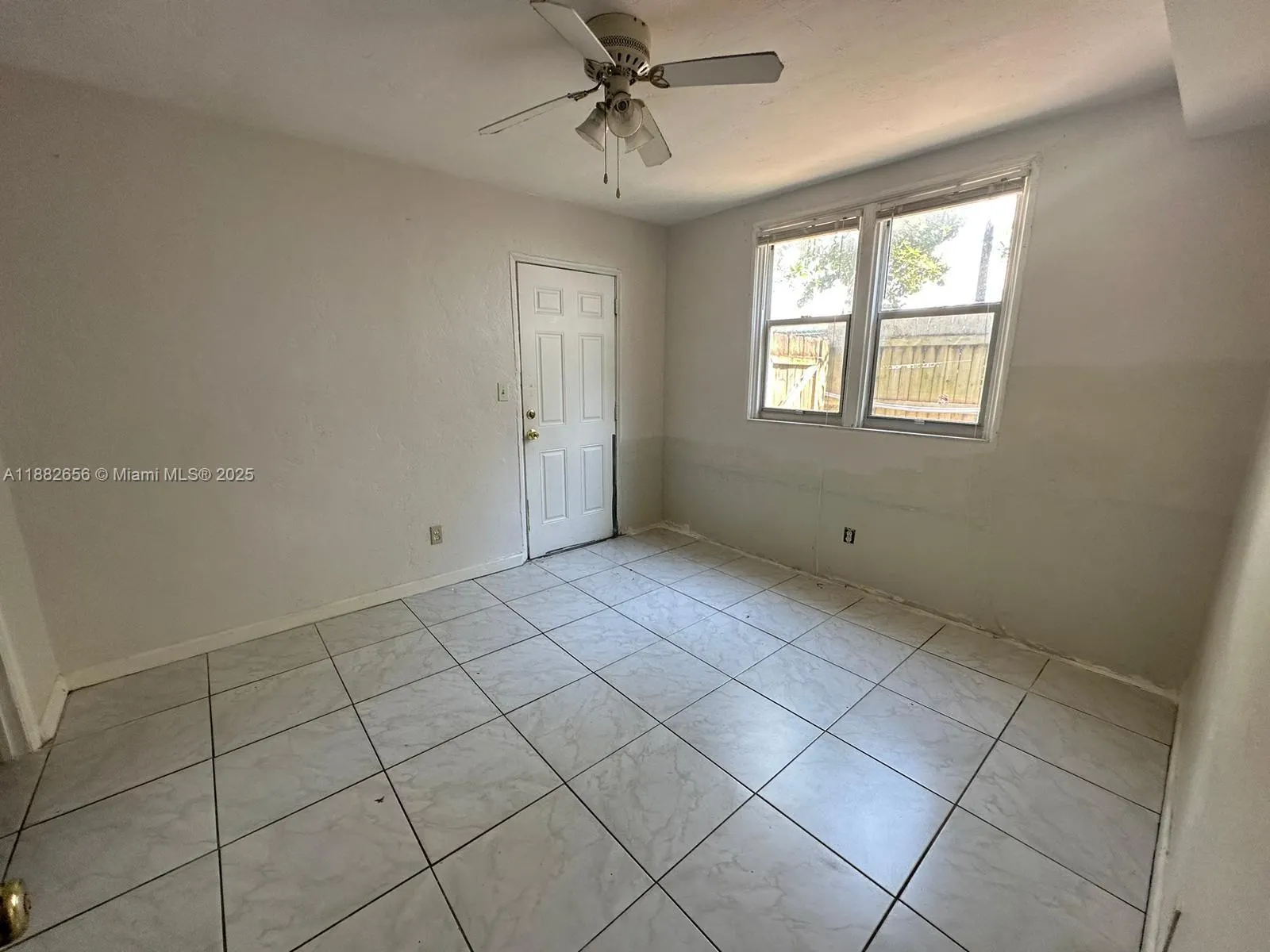 2202 Van Buren St, #1
