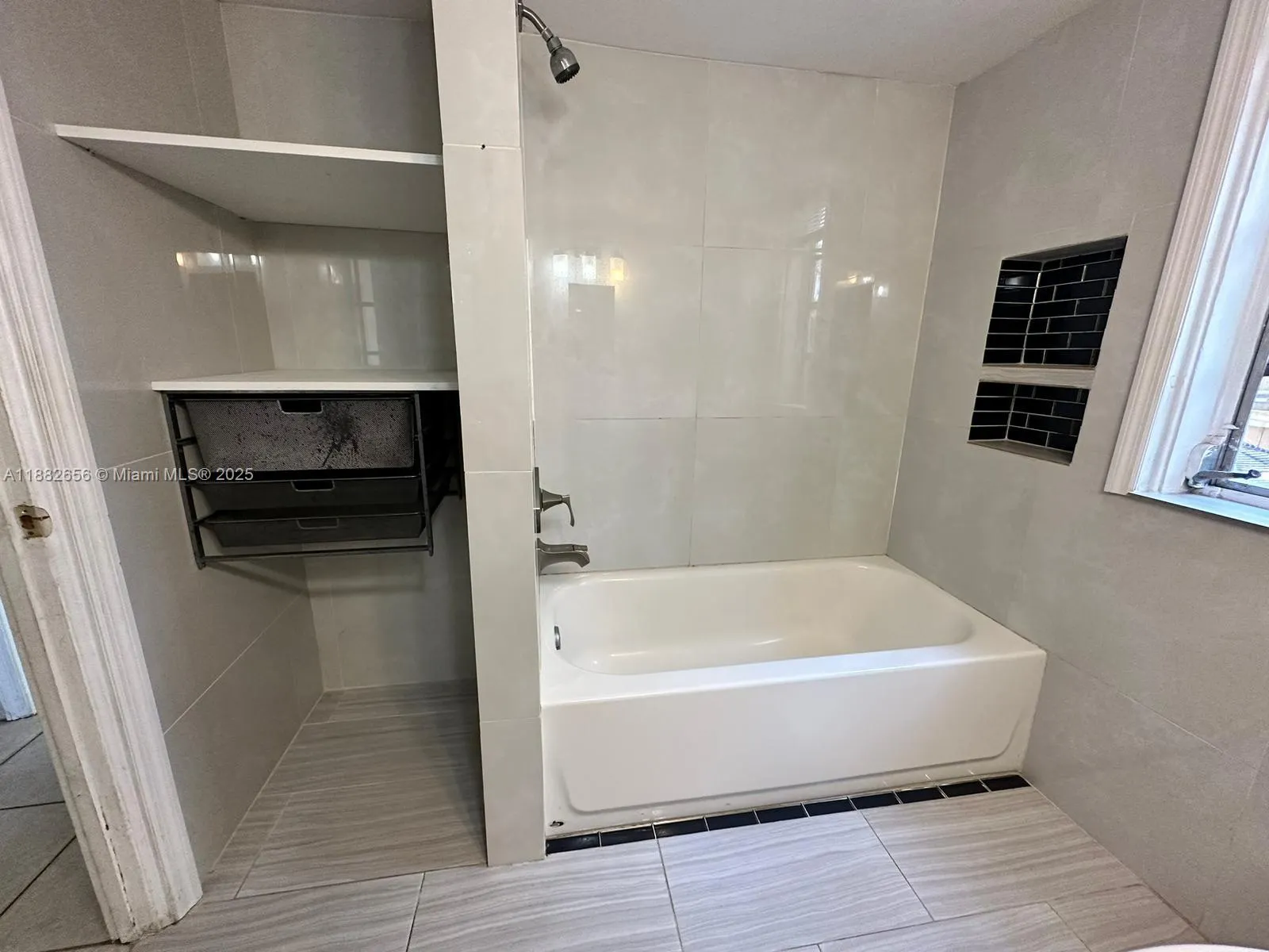 2202 Van Buren St, #1