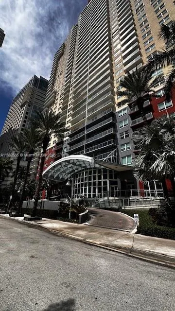 1155 Brickell Bay Dr, #1706