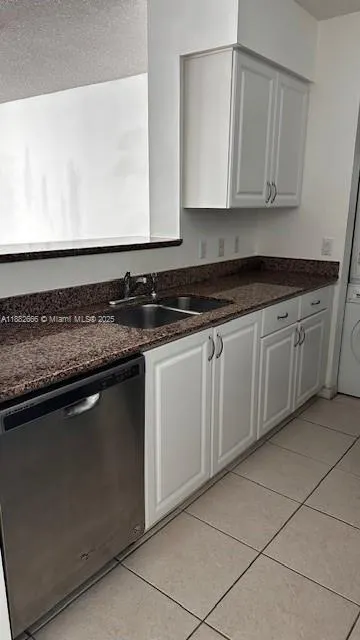 1155 Brickell Bay Dr, #1706