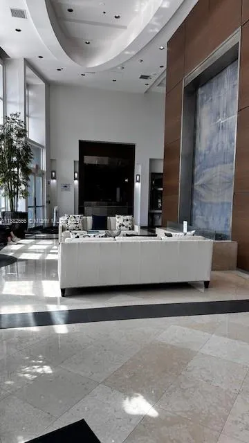 1155 Brickell Bay Dr, #1706