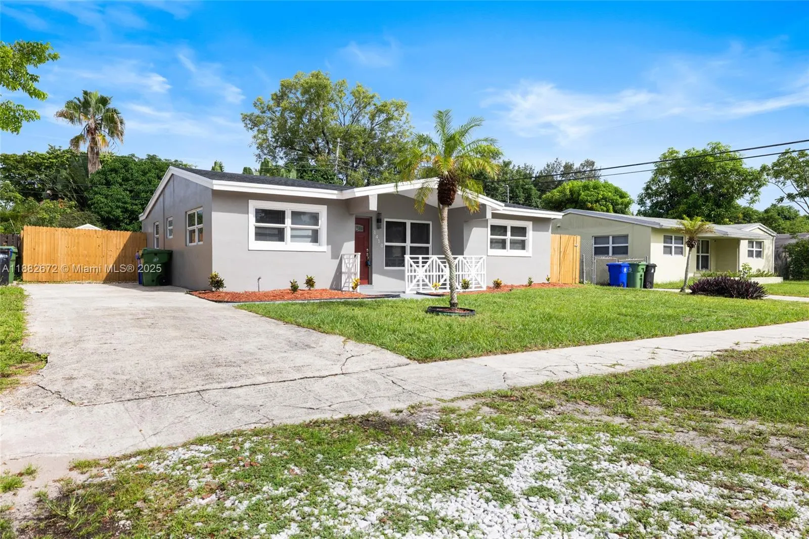 1410 SW 34th Ter
