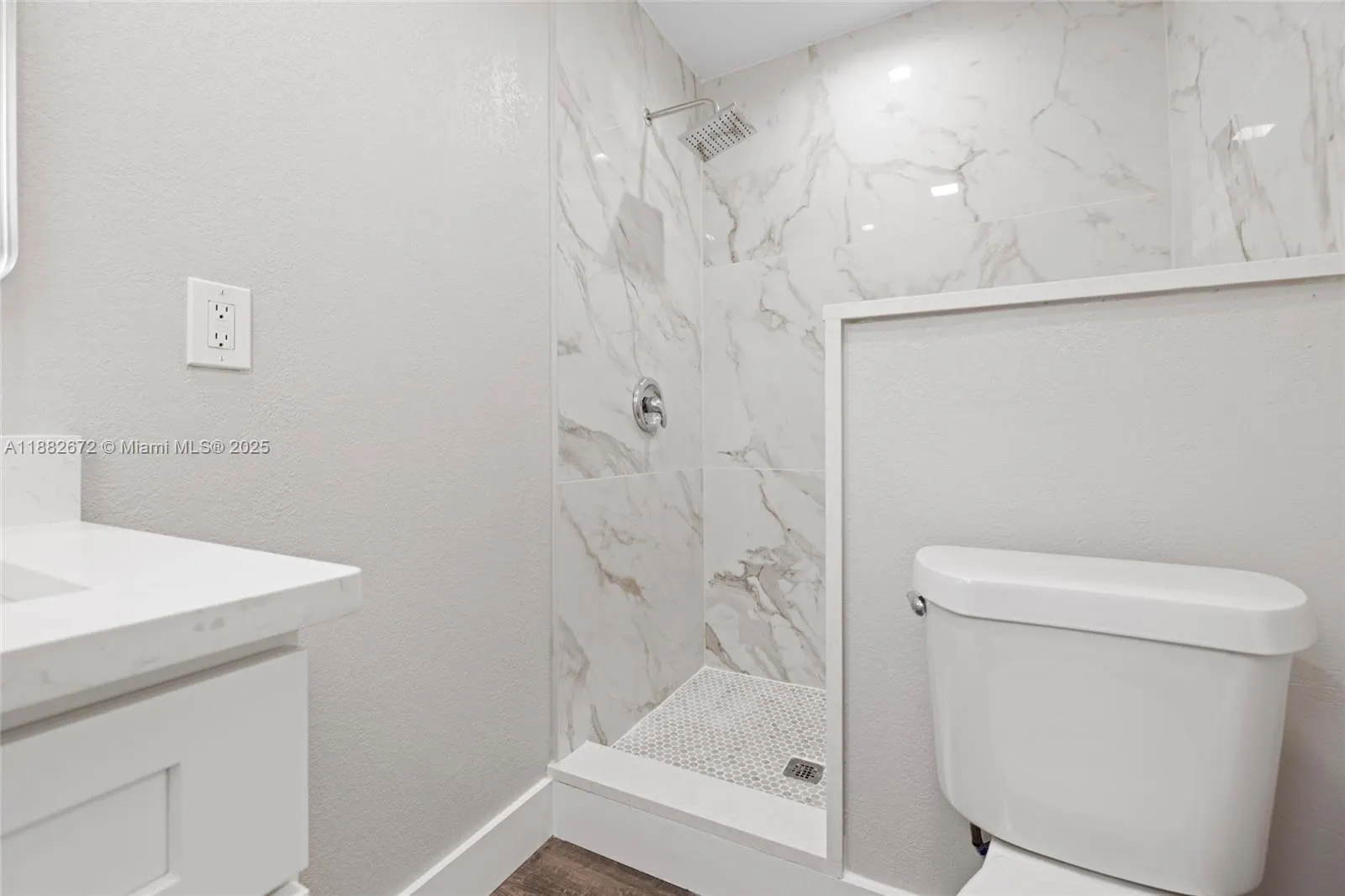 1410 SW 34th Ter