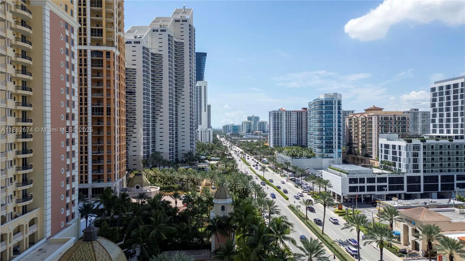 17875 Collins Ave, #1201