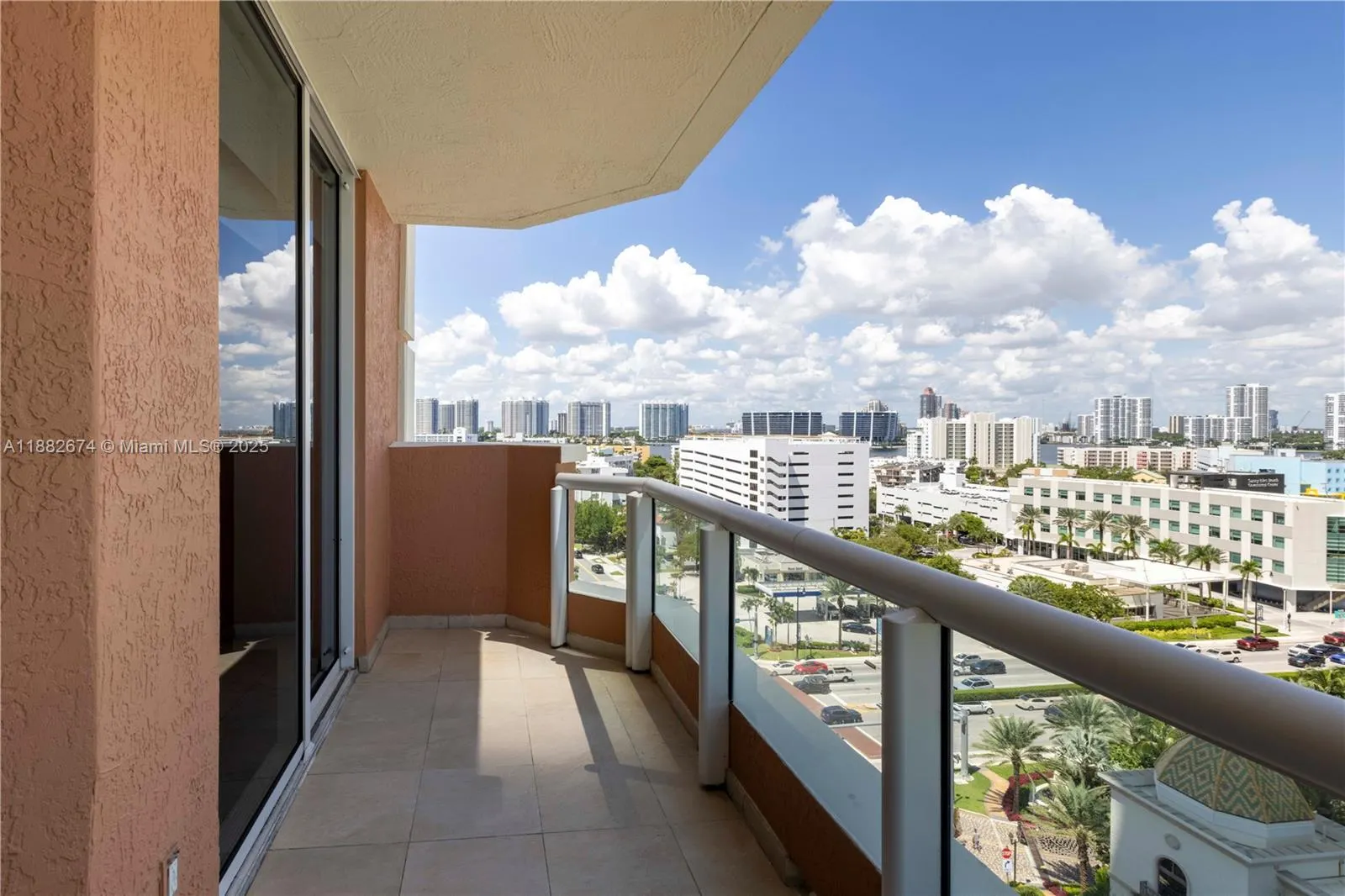 17875 Collins Ave, #1201