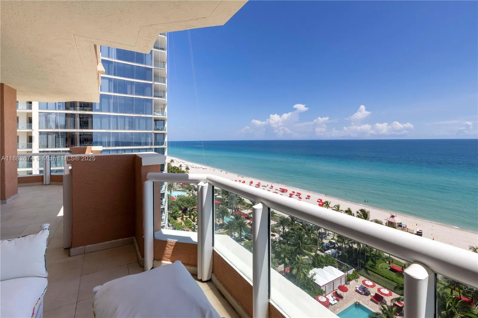 17875 Collins Ave, #1201