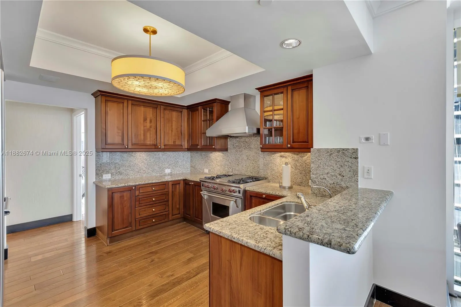 17875 Collins Ave, #1201