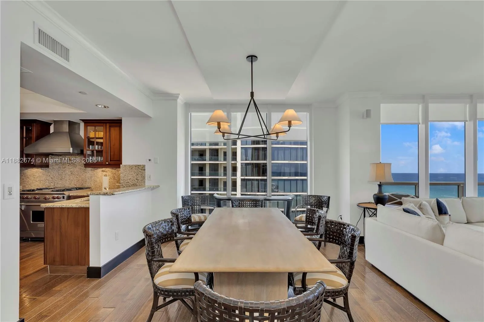 17875 Collins Ave, #1201