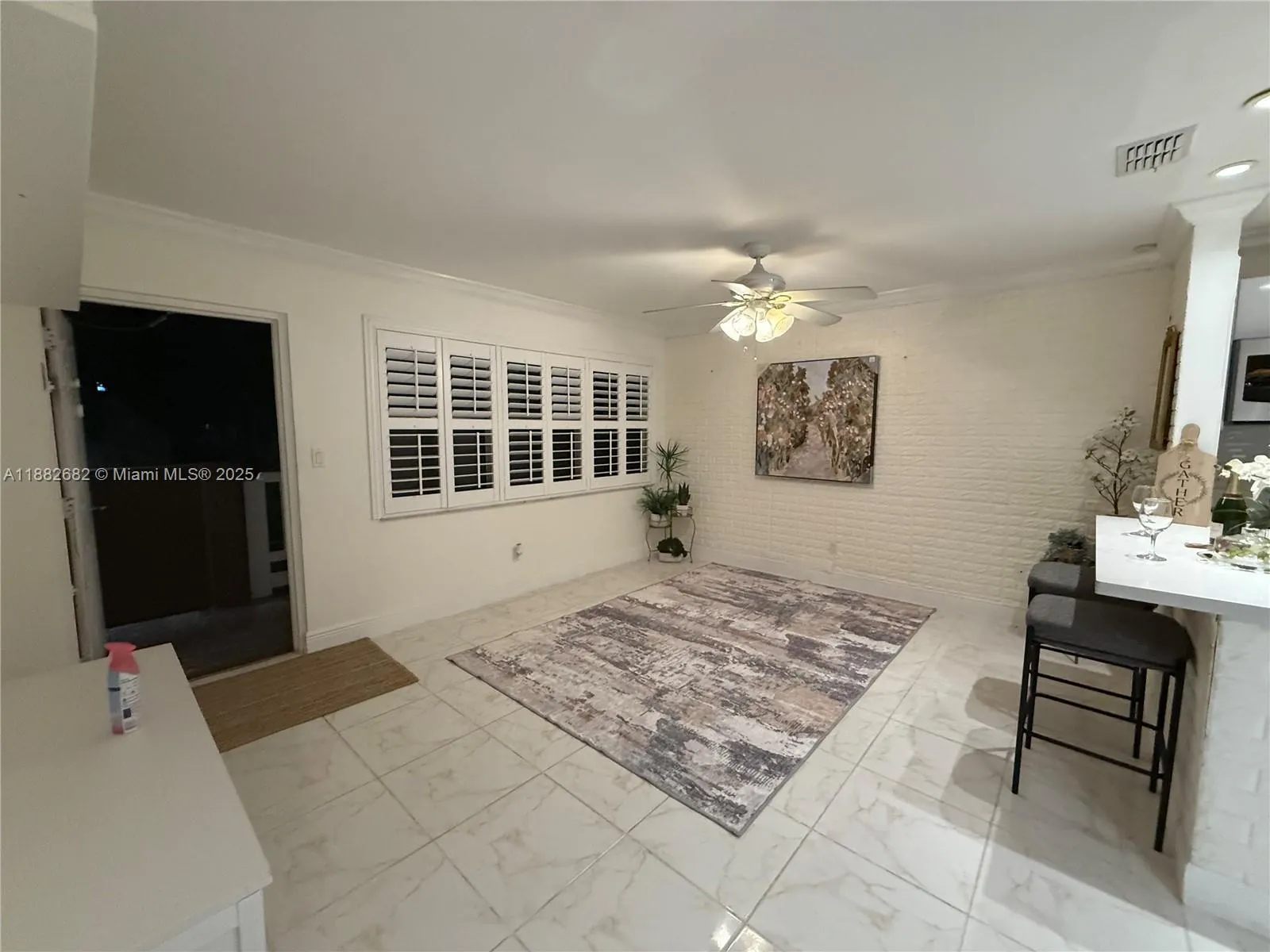 8851 Sunrise Lakes Blvd, #203