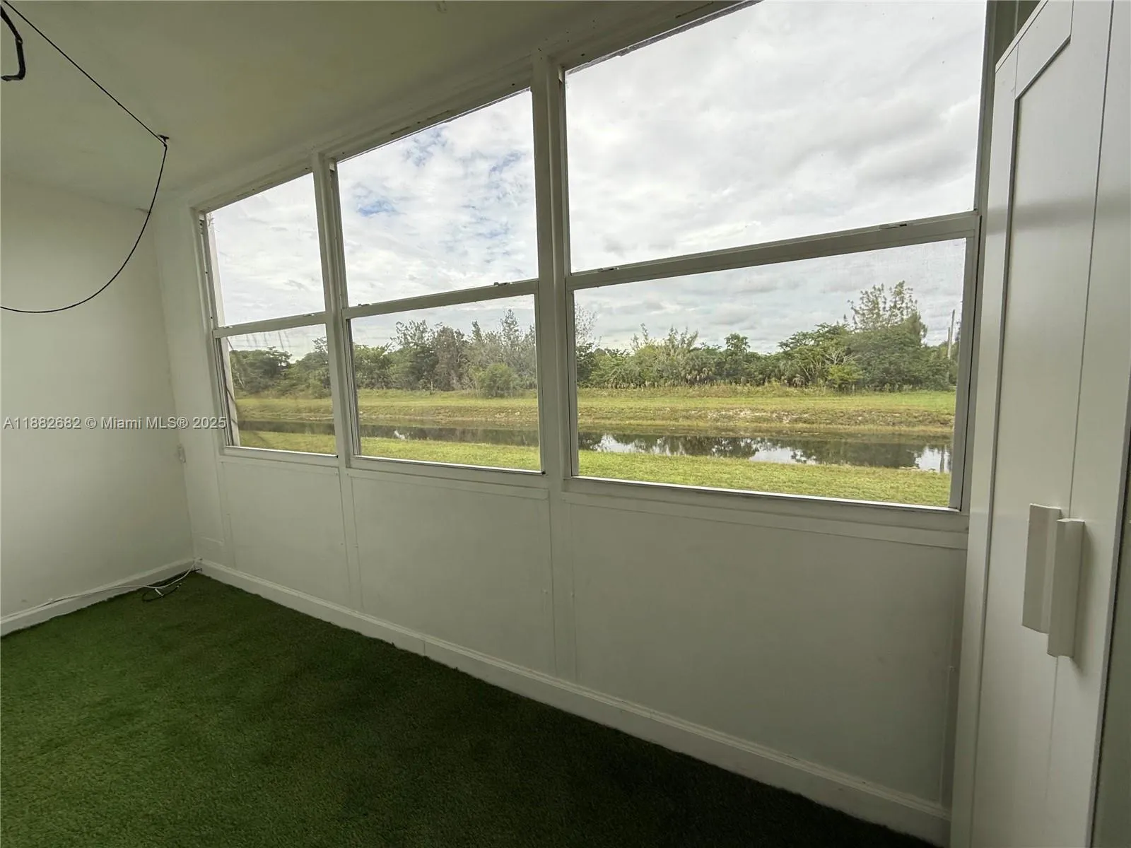 8851 Sunrise Lakes Blvd, #203