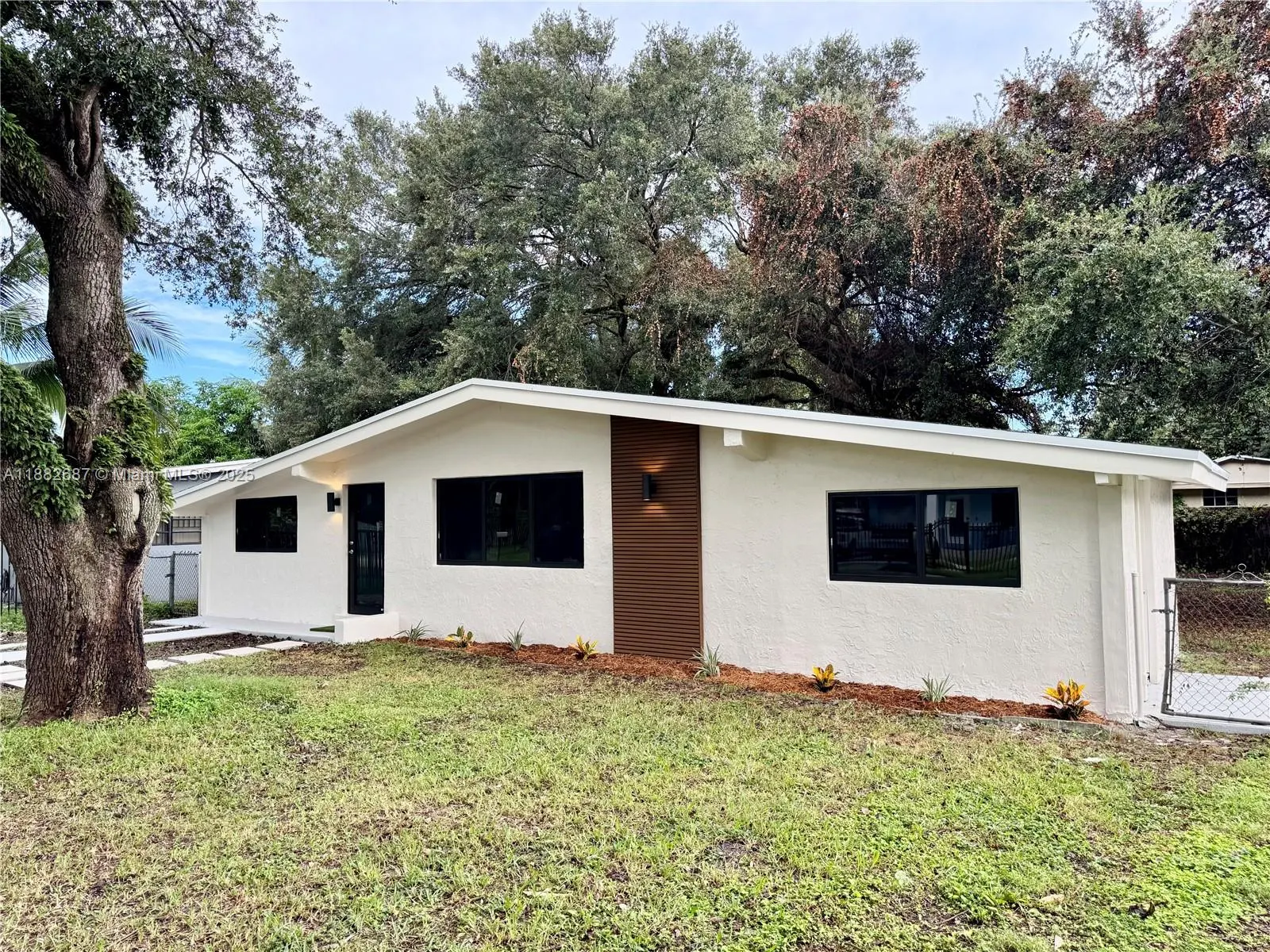 3101 NW 164th Ter