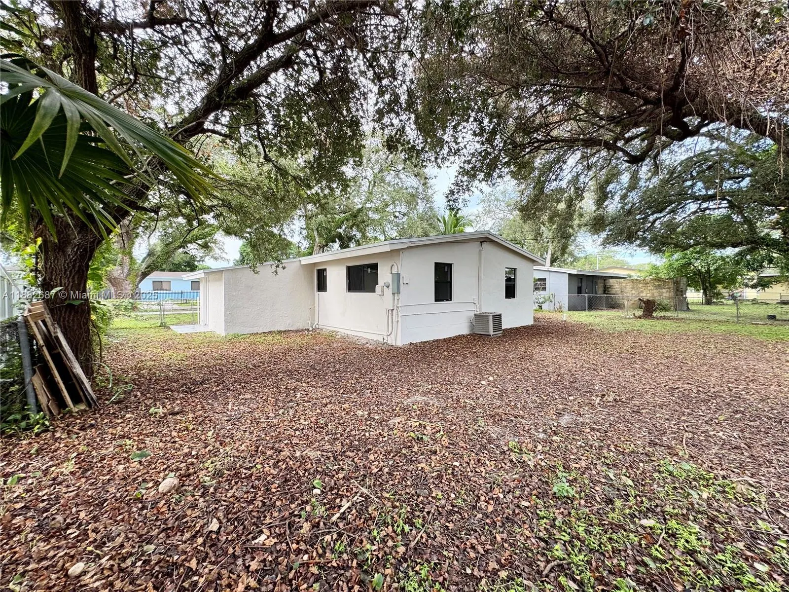 3101 NW 164th Ter