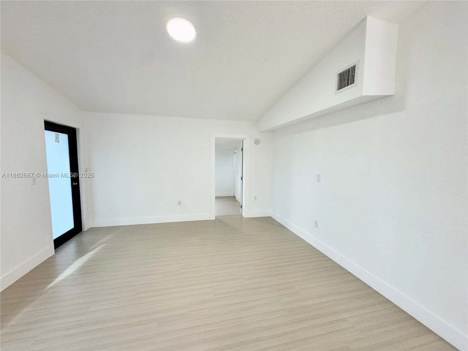 3101 NW 164th Ter