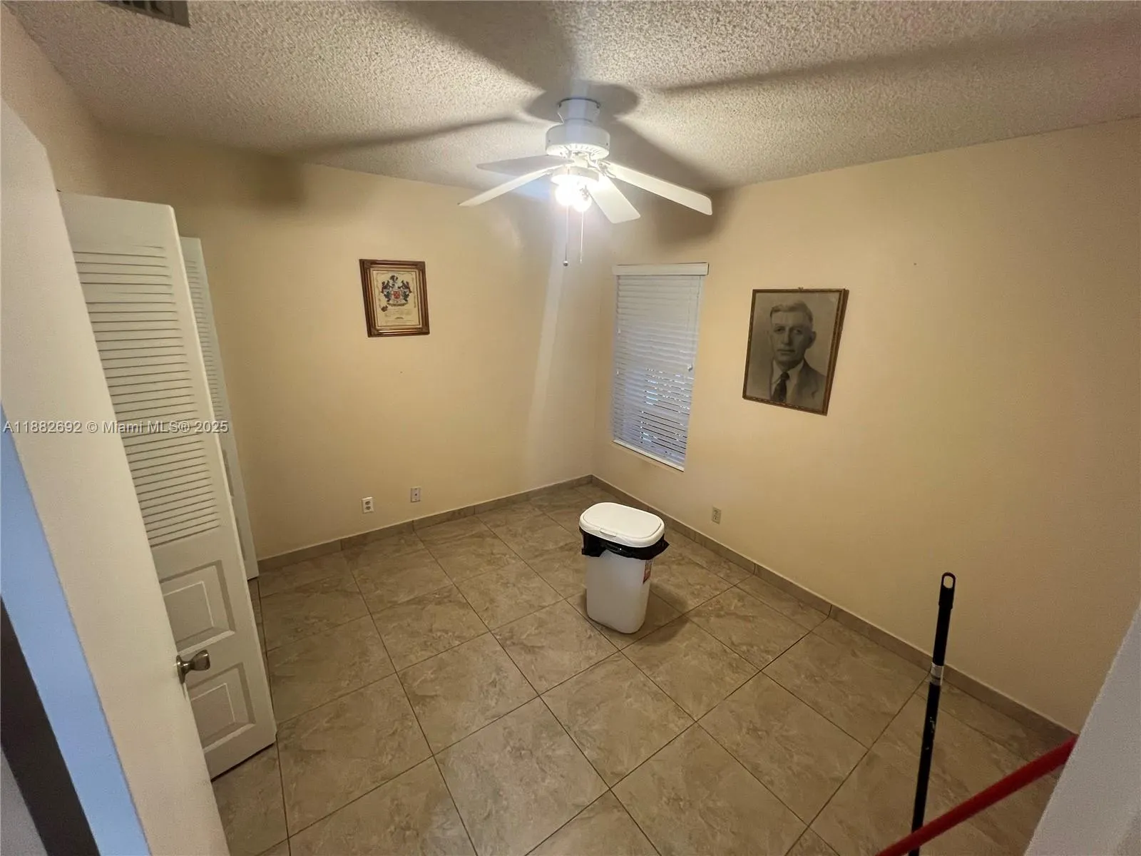 1321 N Seagrape Circle