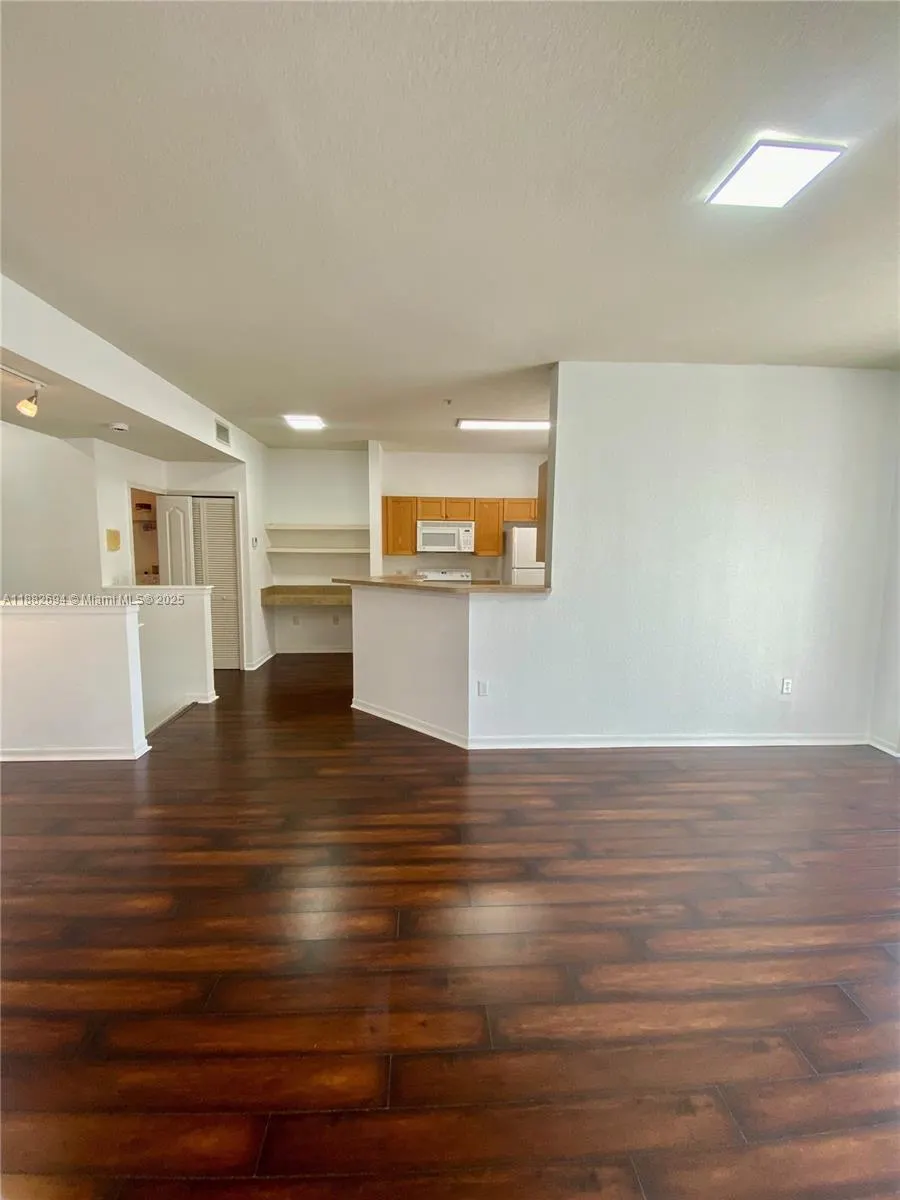 11032 Legacy Dr, #301