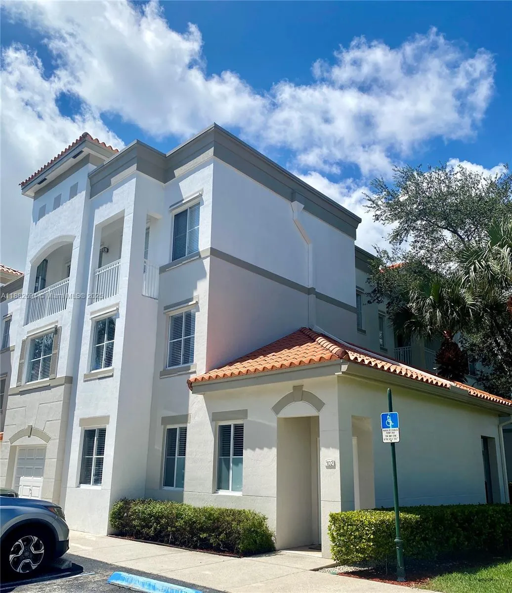 11032 Legacy Dr, #301