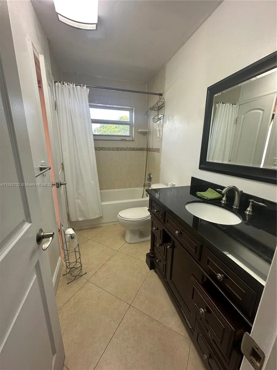 3431 NW 50th Ave, #206