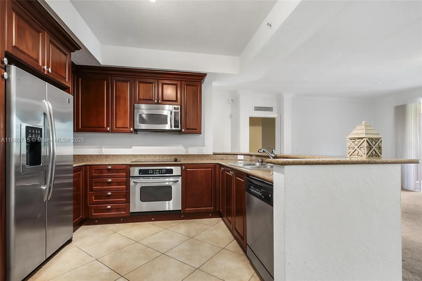 4 Renaissance Way, #303