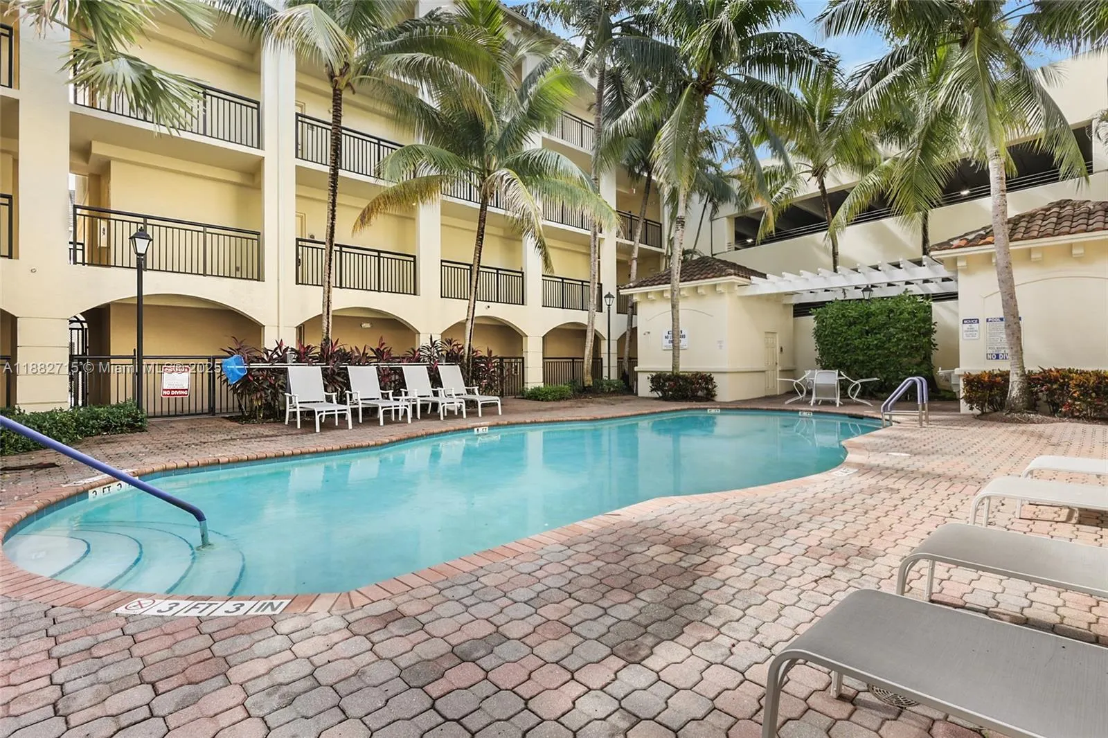 4 Renaissance Way, #303