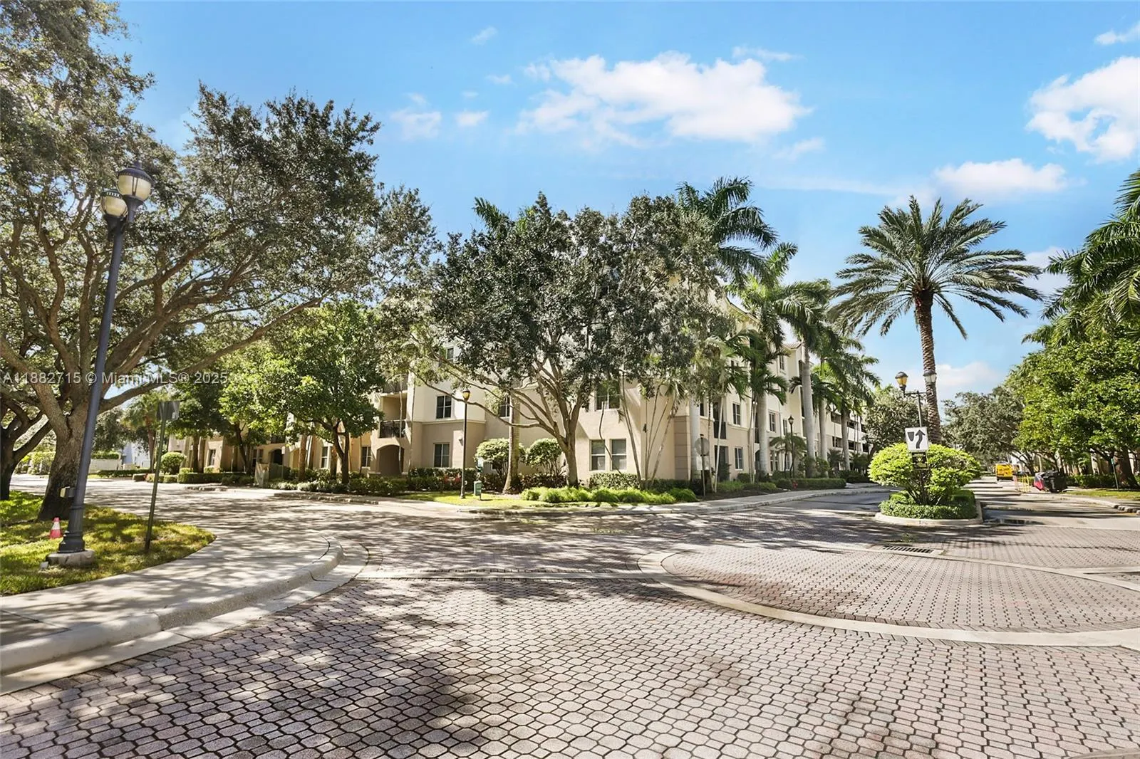4 Renaissance Way, #303