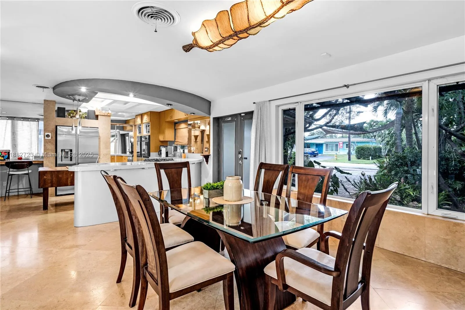 1930 NW 32nd Ct