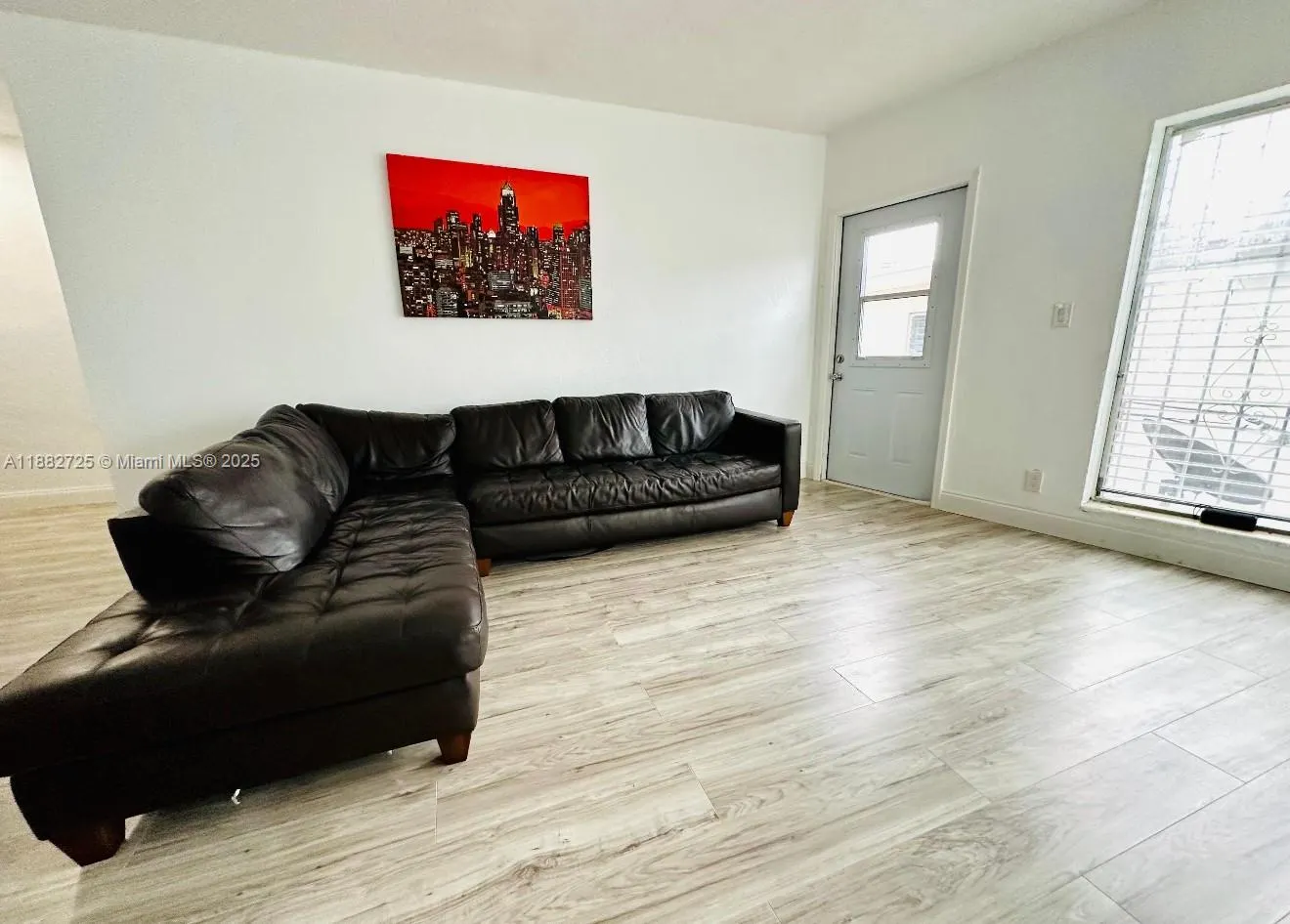 7712 Byron Ave, #3