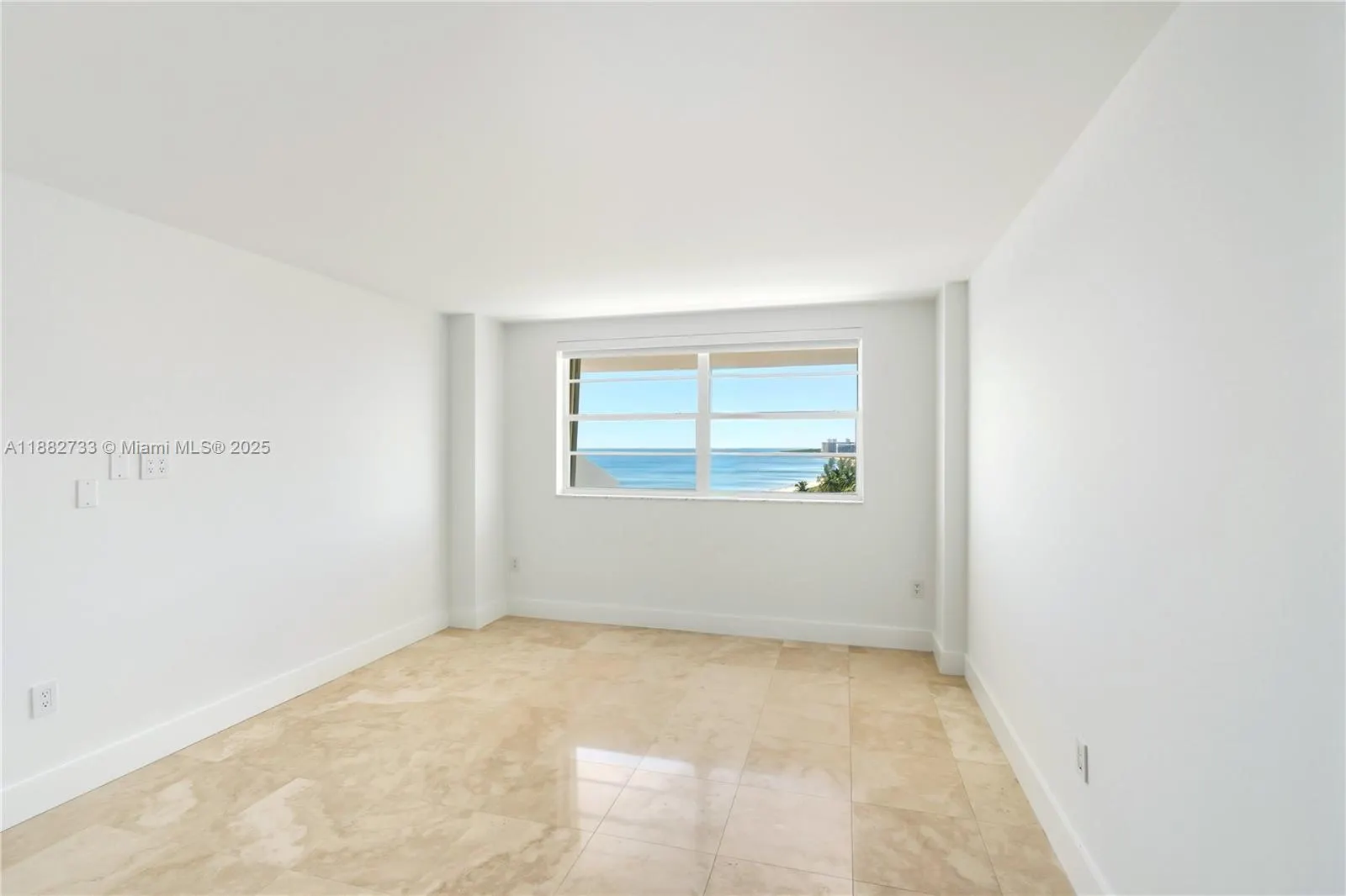 177 Ocean Lane Dr, #1001