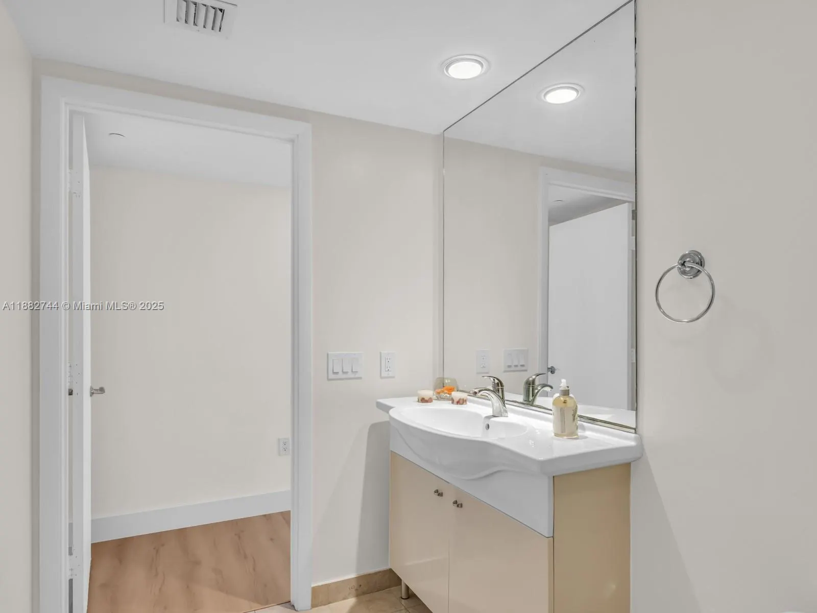 1830 S Ocean Dr, #4312
