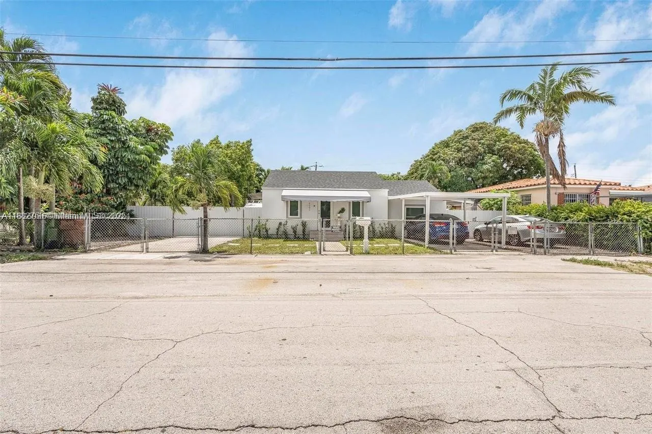 4590 E 9th Court