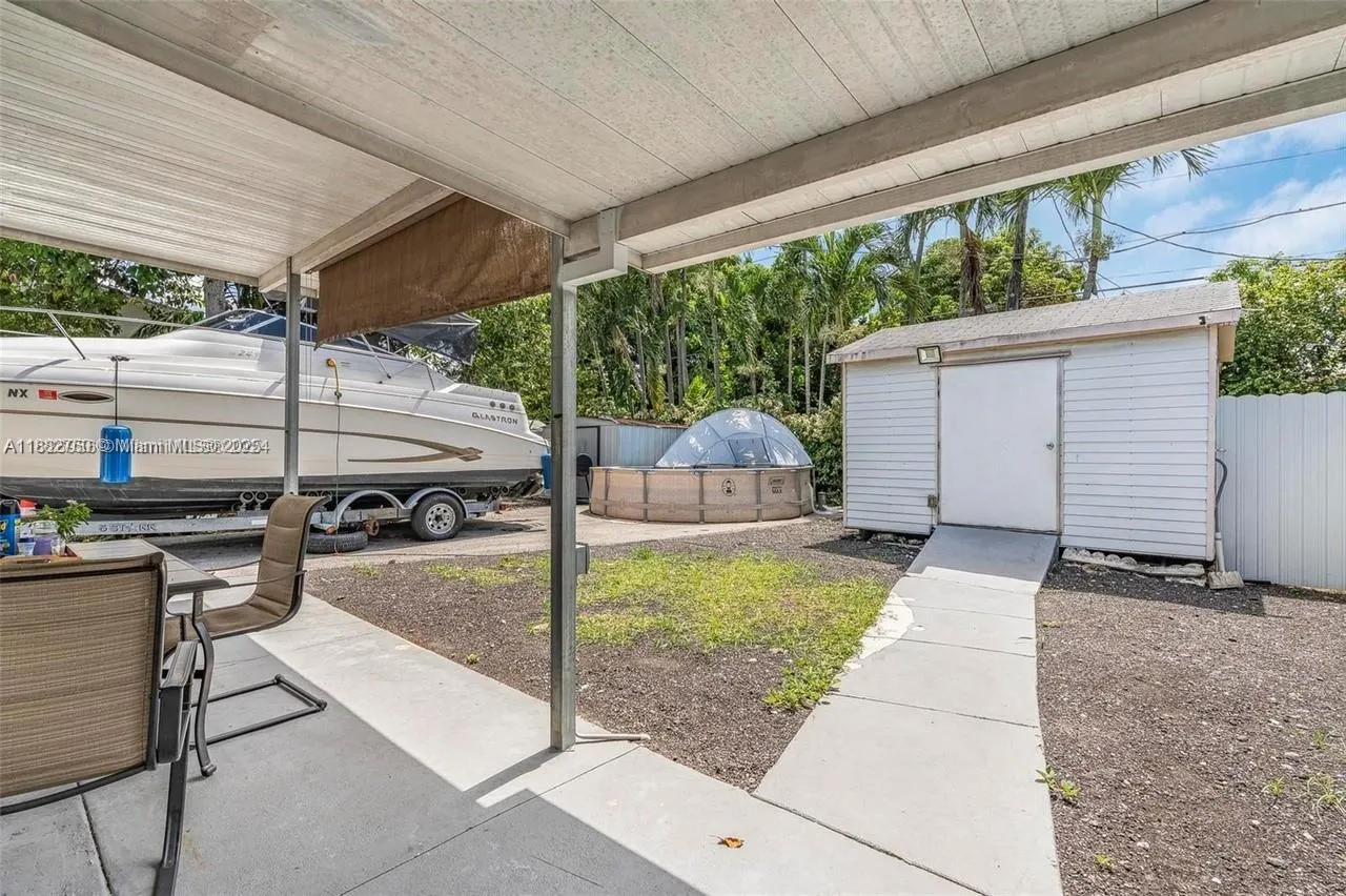 4590 E 9th Court