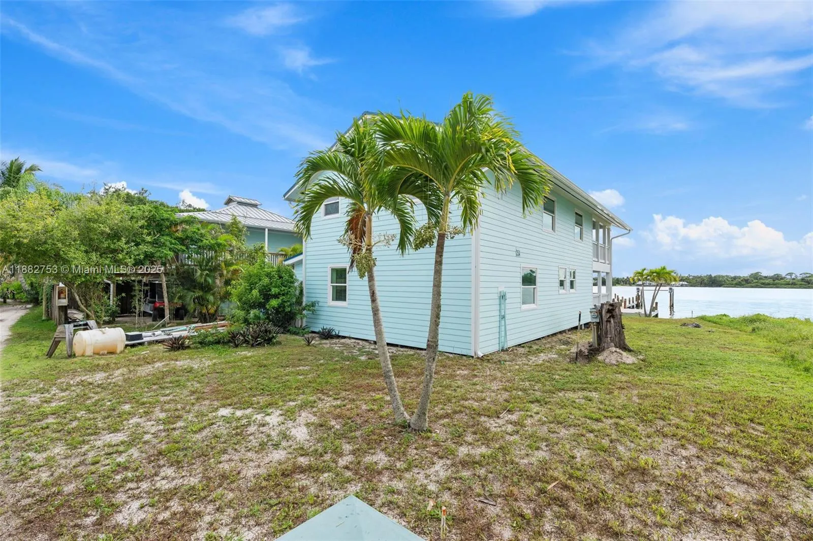 25 VIP Island Unit A