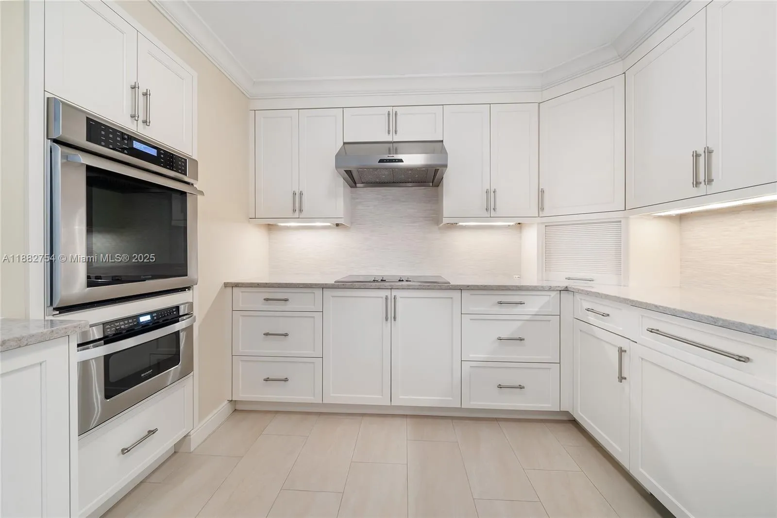 200 Beach Rd, #202