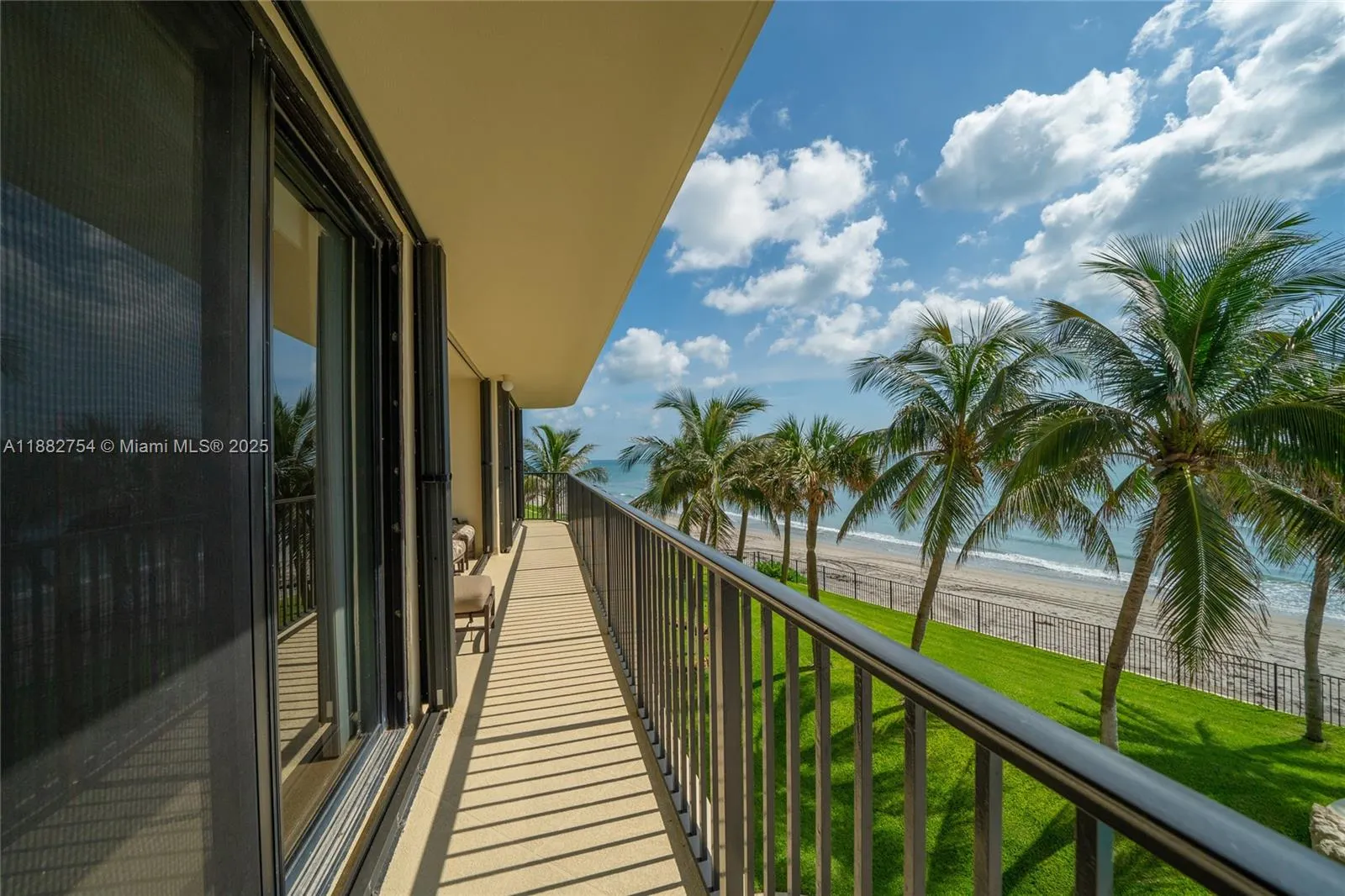 200 Beach Rd, #202