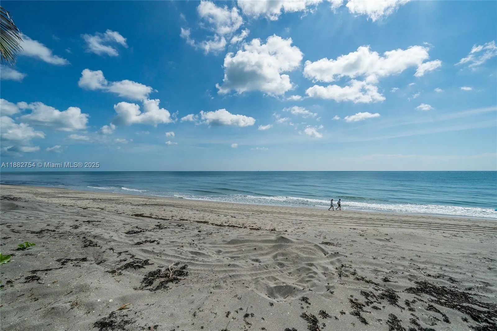 200 Beach Rd, #202