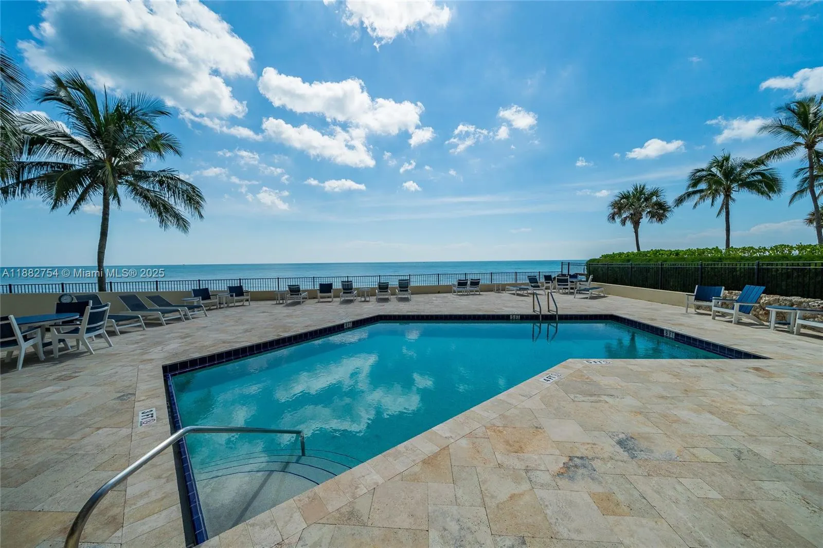 200 Beach Rd, #202