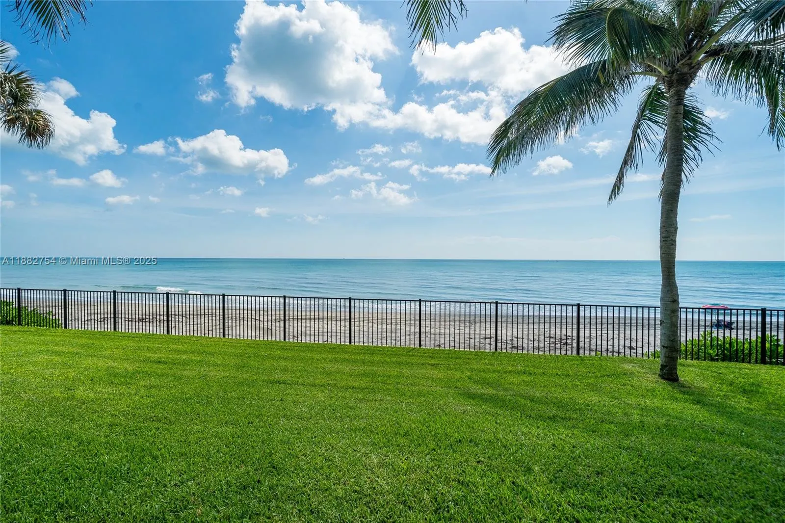 200 Beach Rd, #202