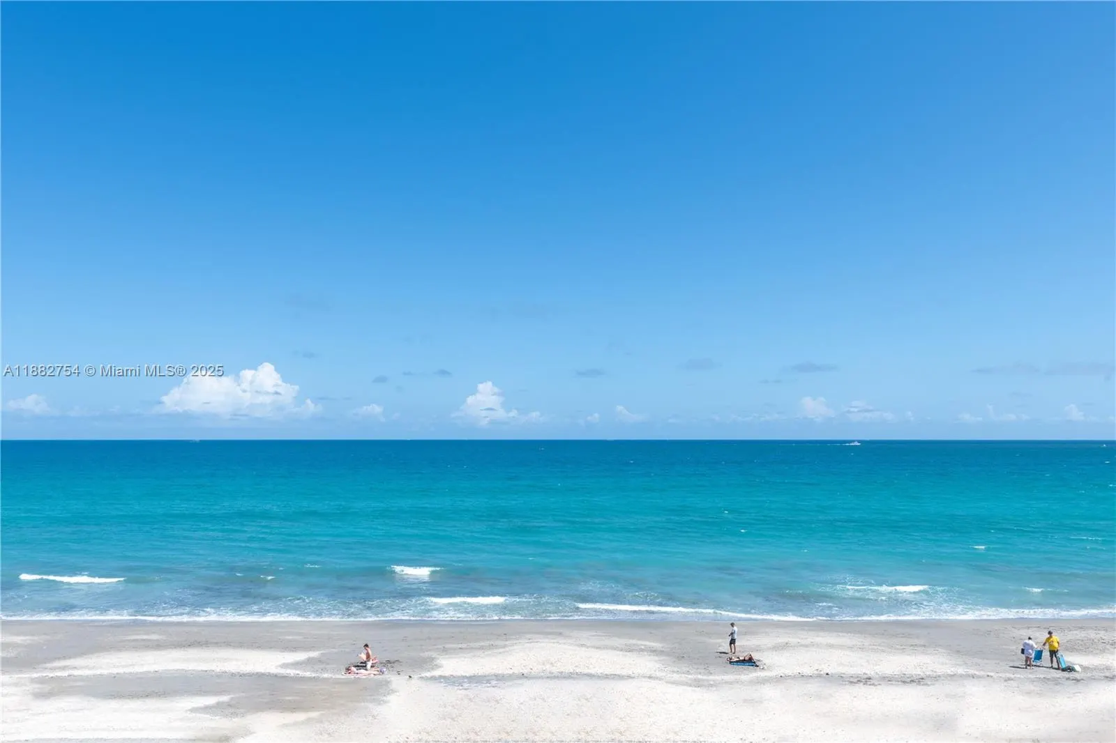 200 Beach Rd, #202